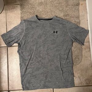 Vintage under armour work out t shirt